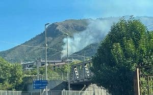 salerno incendio montestella oggi 6 agosto