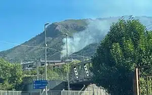 salerno incendio montestella oggi 6 agosto