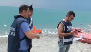 montecorice sequestro ombrelloni sdraio 7 agosto