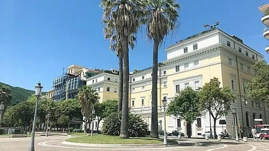 salerno bando giostra bambini piazza dante