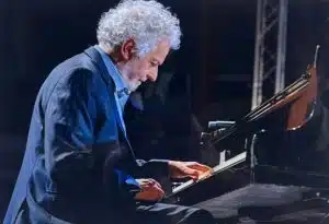 Nicola Piovani chiude il JazzinLaurino Festival 2025 con il suo Quartet "Note a Margine"