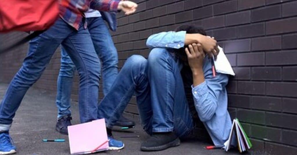 aggressioni stalking condannato scafati