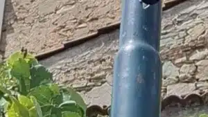abbandono rifiuti montano antilia fotocamere sistema fotovoltaico