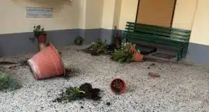 Vietri vandalismo chiesa