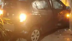 Incidente nella notte a Torrione: scooter contro auto, centauro in ospedale