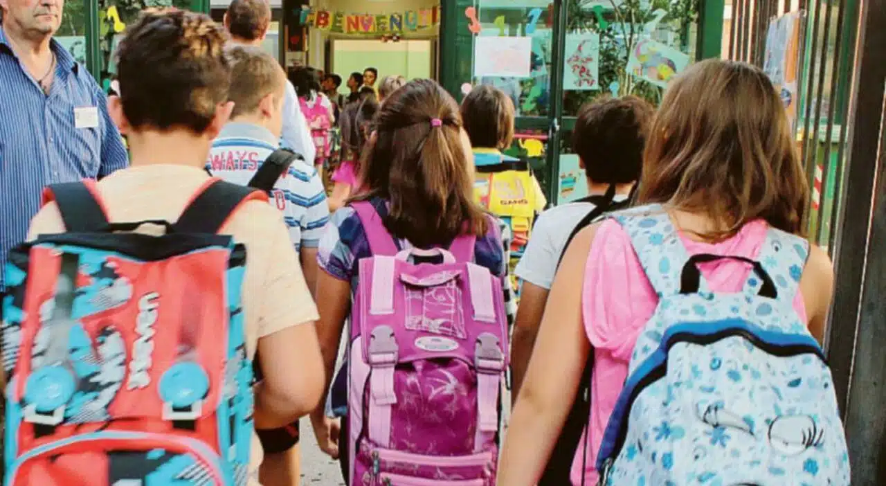 ritorno scuola provincia salerno oggi 15 settembre