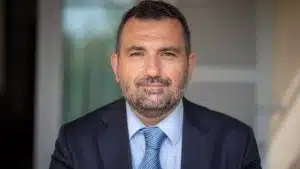 consiglio comunale salerno dimissioni catello lambiase