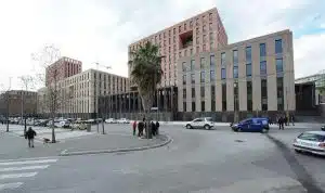 furto auto cittadella giudiziaria salerno