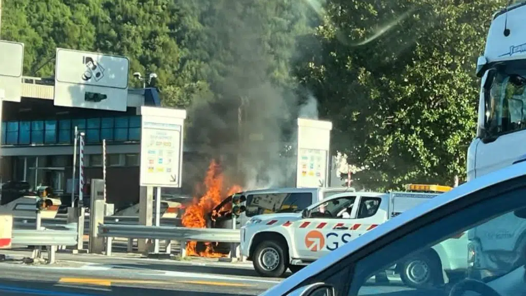 incendio autostrada A30