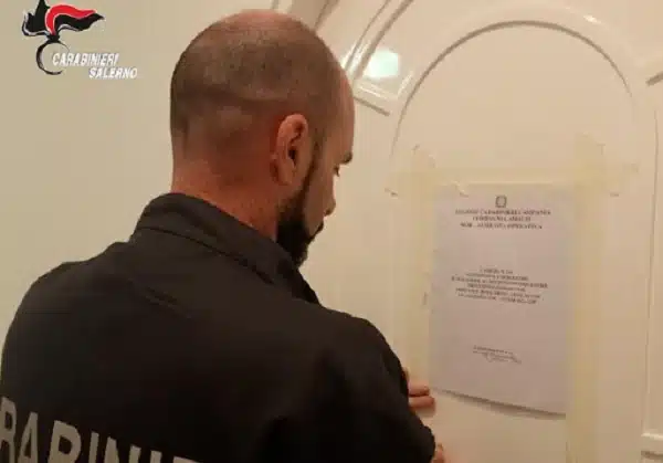 Positano, sequestrata una porzione dell’Hotel Le Agavi: ipotesi di abusi edilizi e occupazione di arenile demaniale