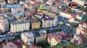 Maxi blitz contro il clan Fezza-De Vivo: 85 arresti tra Salerno e l’Agro nocerino