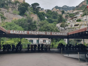 Parking Di Gennaro Positano