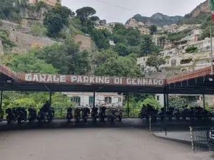 Parking Di Gennaro Positano