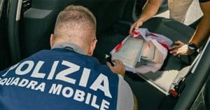 droga pistola clandestina arresti a2 padula buonabitacolo