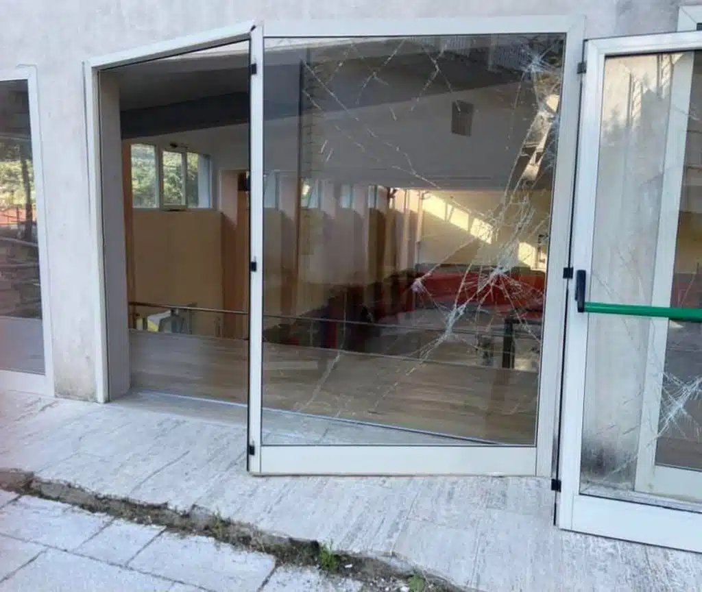 sassano vandali palestra 11 settembre