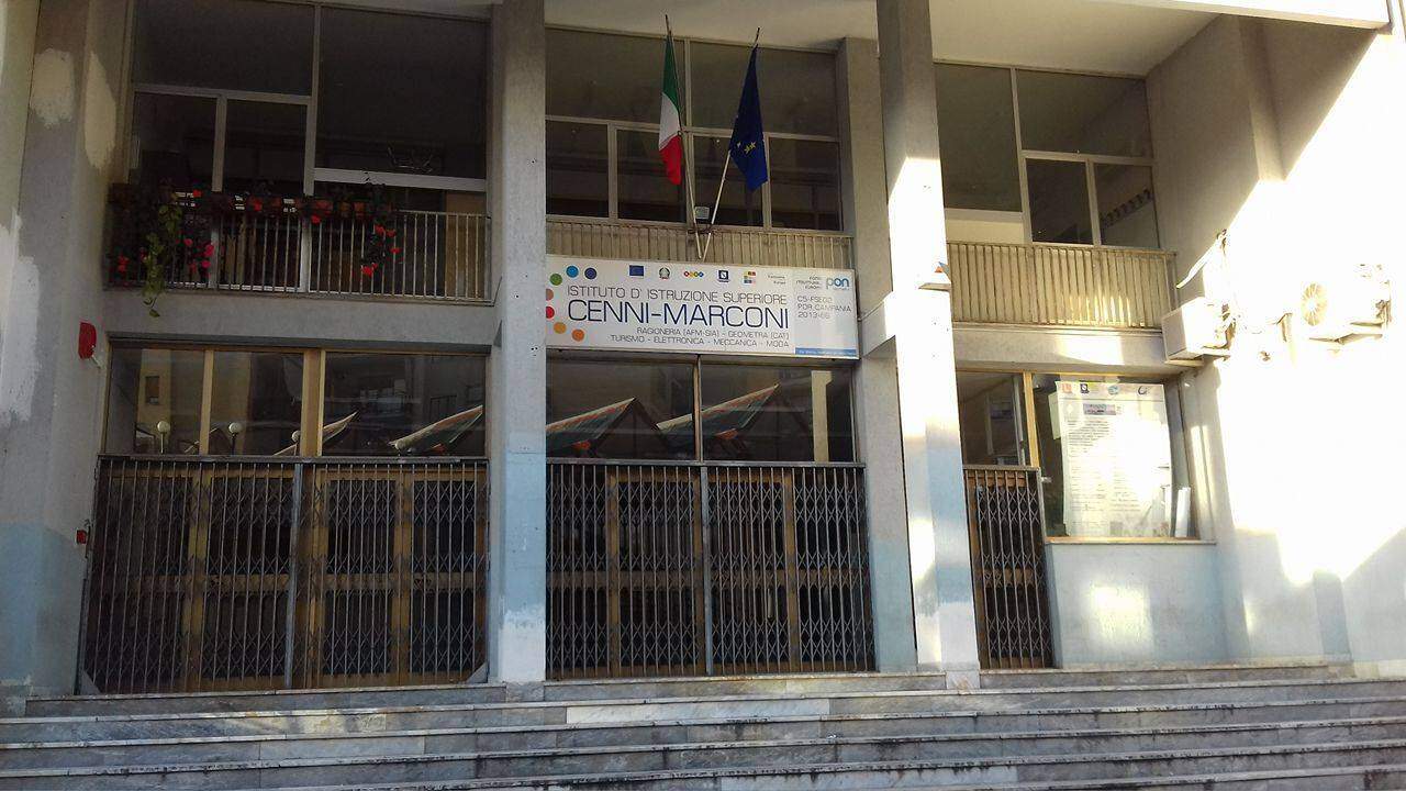 pullman ritardo vallo lucania studenti fuori scuola