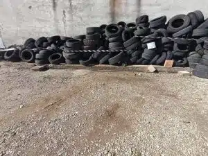 Sequestro a Capaccio Paestum: officina meccanica denunciata per smaltimento illecito di rifiuti