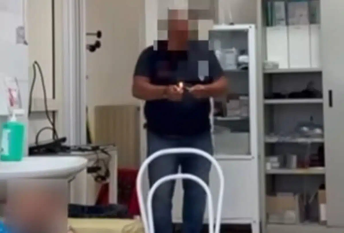 palinuro medico 118 petardo video denuncia