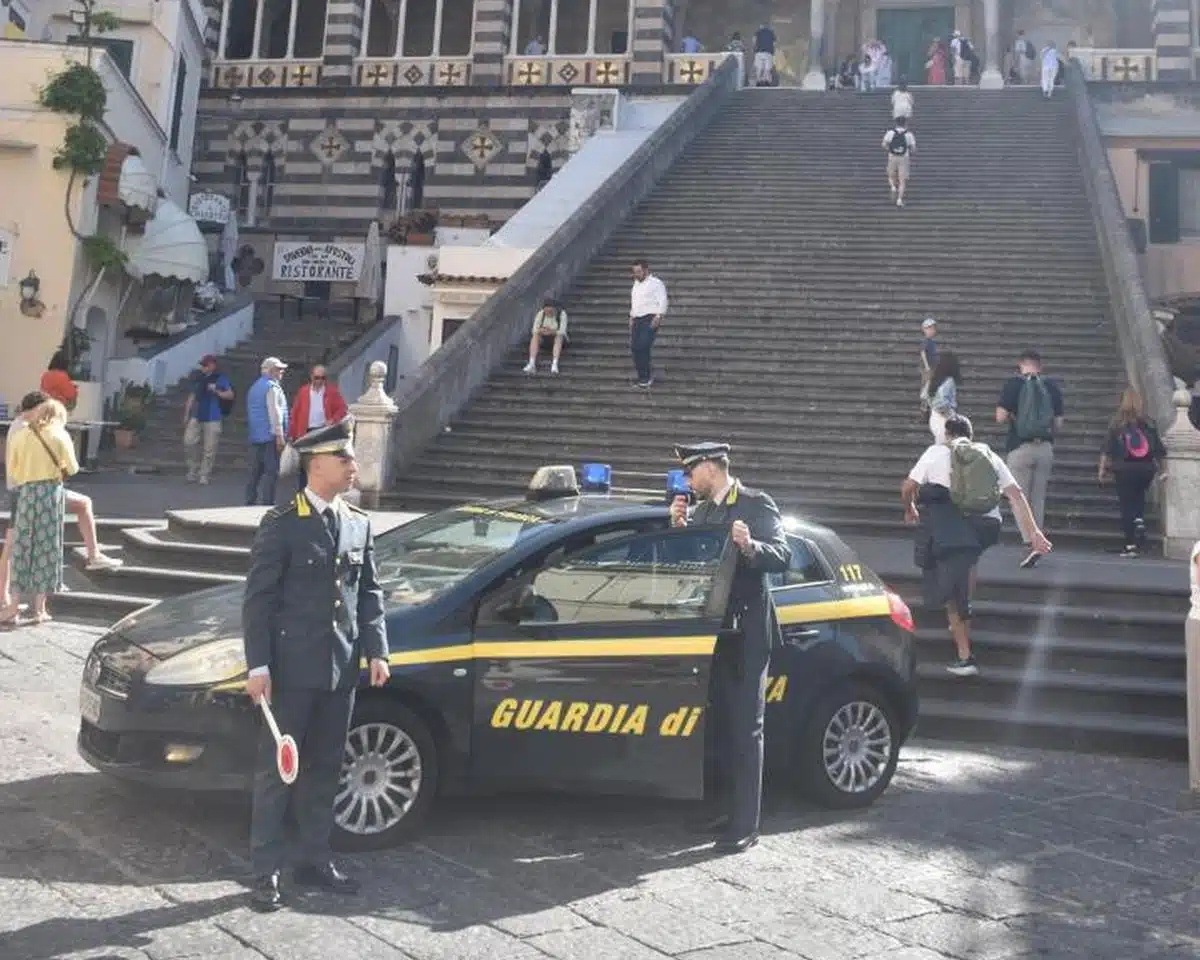 controlli locazioni turistiche strutture abusive costiera amalfitana cilento