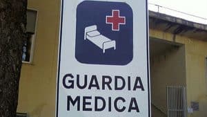 capaccio paestum guardia medica topi muffa
