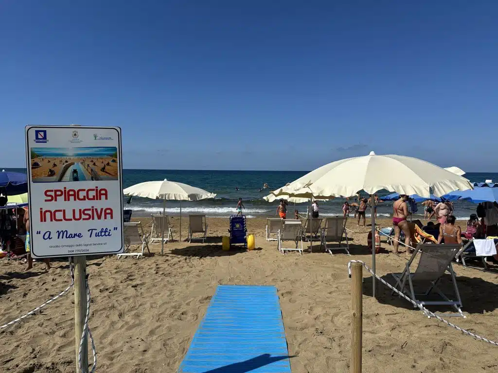 castellabate inaugurata spiaggia inclusiva
