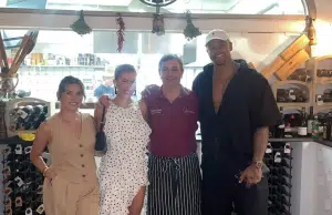 Leo Santana Positano