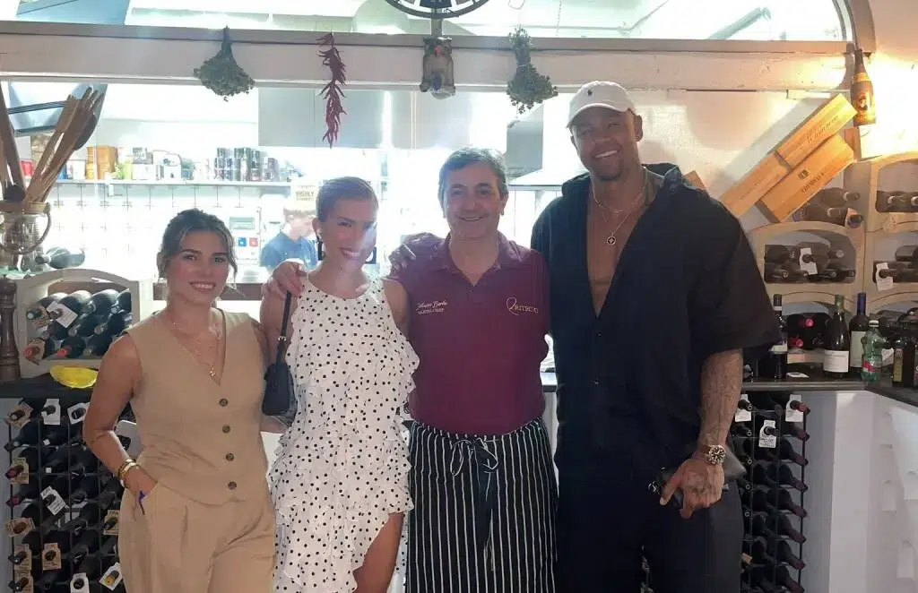 Leo Santana Positano