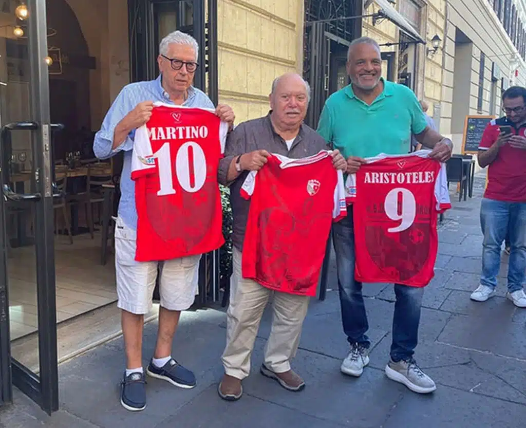 longobarda salerno reunion allenatore pallone banfi Aristoteles