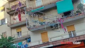 via Mobilio Luci Artista