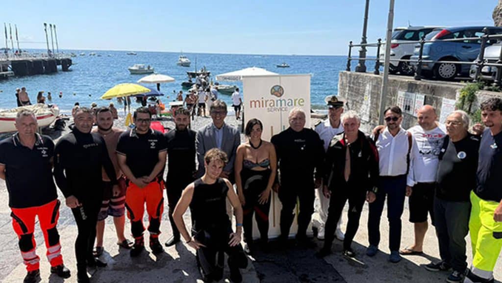minori rifiuti rimossi fondali spiagge