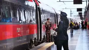 sciopero trasporti 22 settembre disagi treni fermi corse garantite