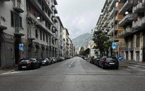 StraSalerno 30ª edizione, tra festa e polemiche: Cammarota contesta il percorso e i disagi in città