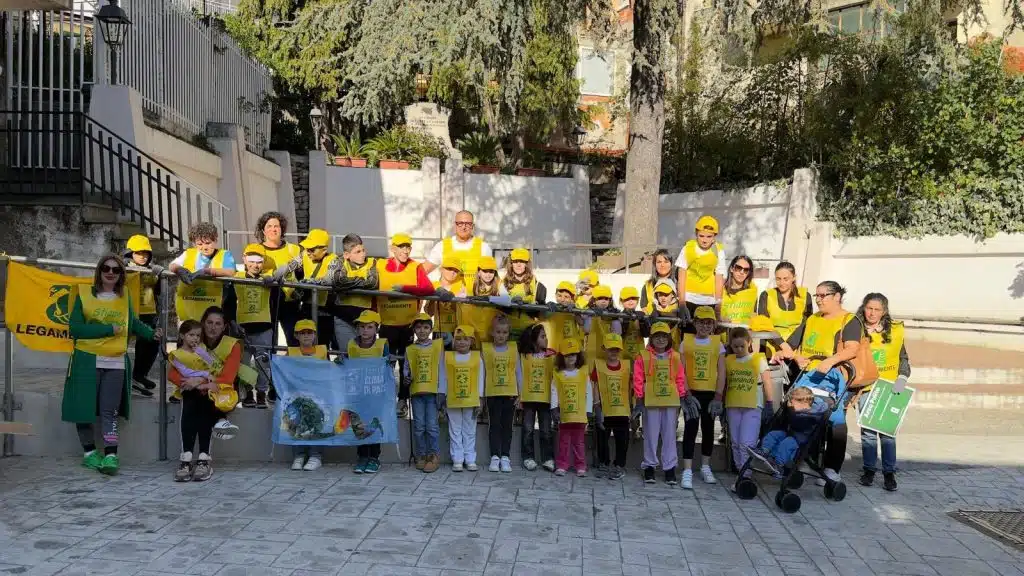 Puliamo Mondo futani