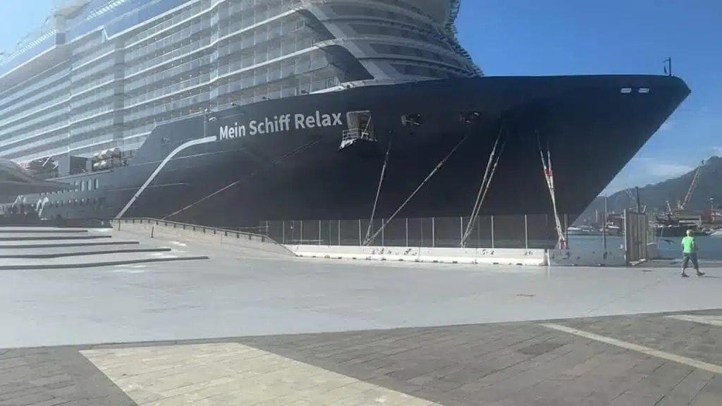 mein schiff relax salerno 20 ottobre