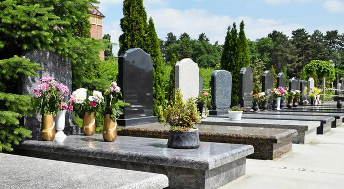 pagani messaggi cimitero palo santo cosa è successo