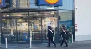 castel san giorgio furto lidl liquori arresti