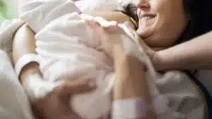 parto napoli donna malata cuore