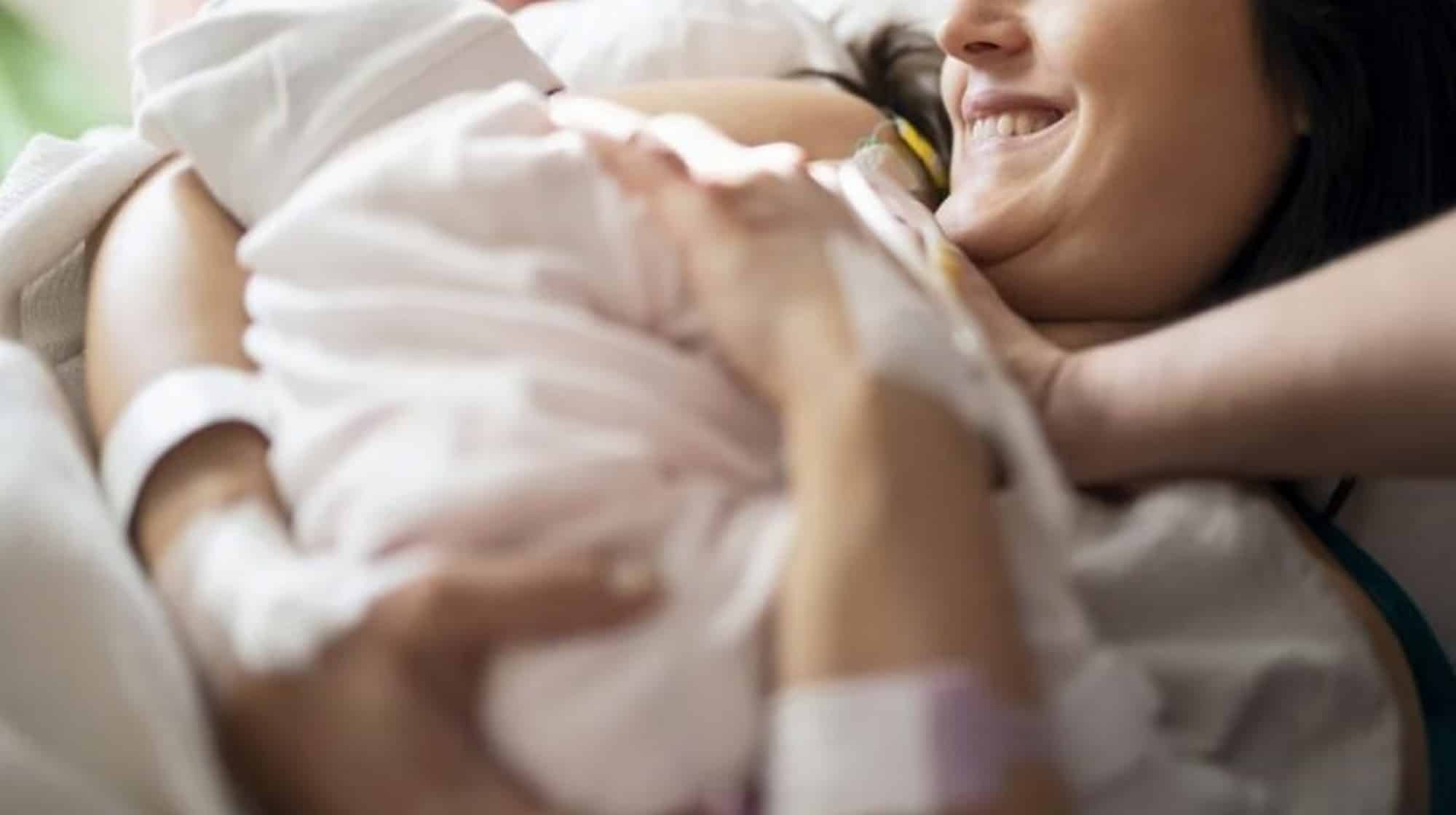 parto napoli donna malata cuore