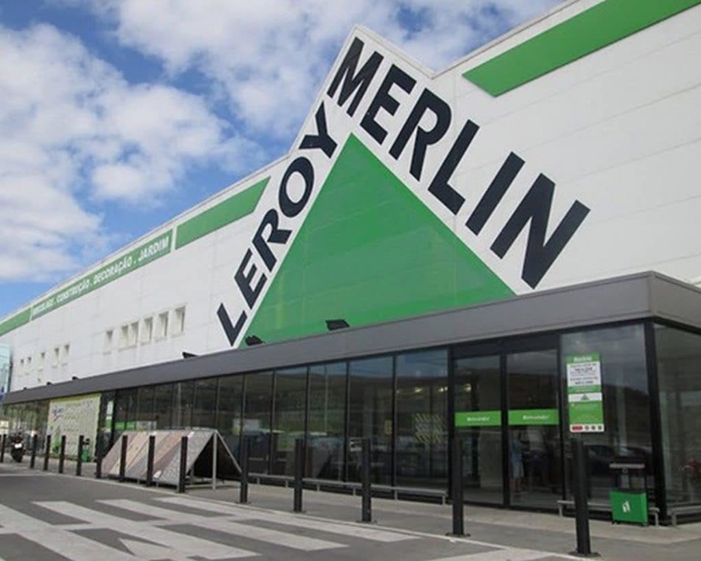 salerno furto leroy merlin