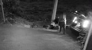 Eboli, fototrappole contro l’abbandono dei rifiuti: decine di sanzioni da 216 euro ai trasgressori