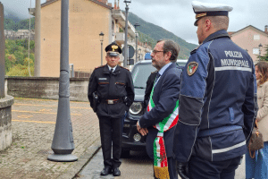 laviano omaggio carabinieri