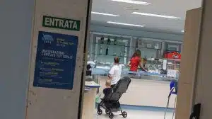 Manifesto elettorale all'ospedale di Agropoli, Del Mastro (FdI): “Al peggio non c’è mai fine: vergogna”