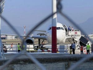 aeroporto salerno fly rotte cancellate