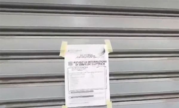 salerno interruzione energia mai verificata