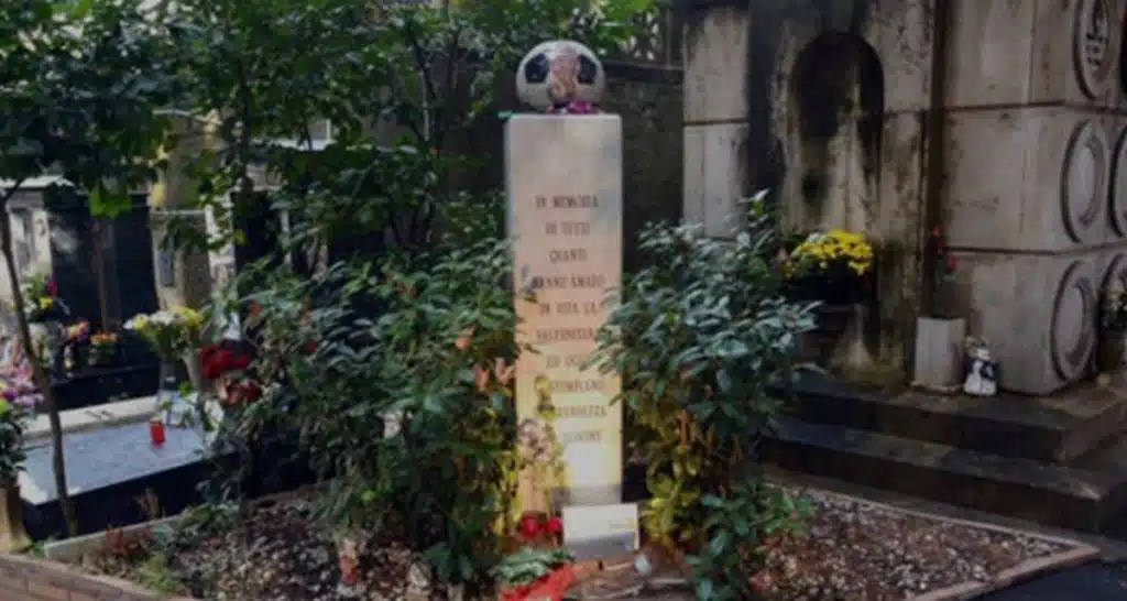 salerno commemorazione defunti tifosi