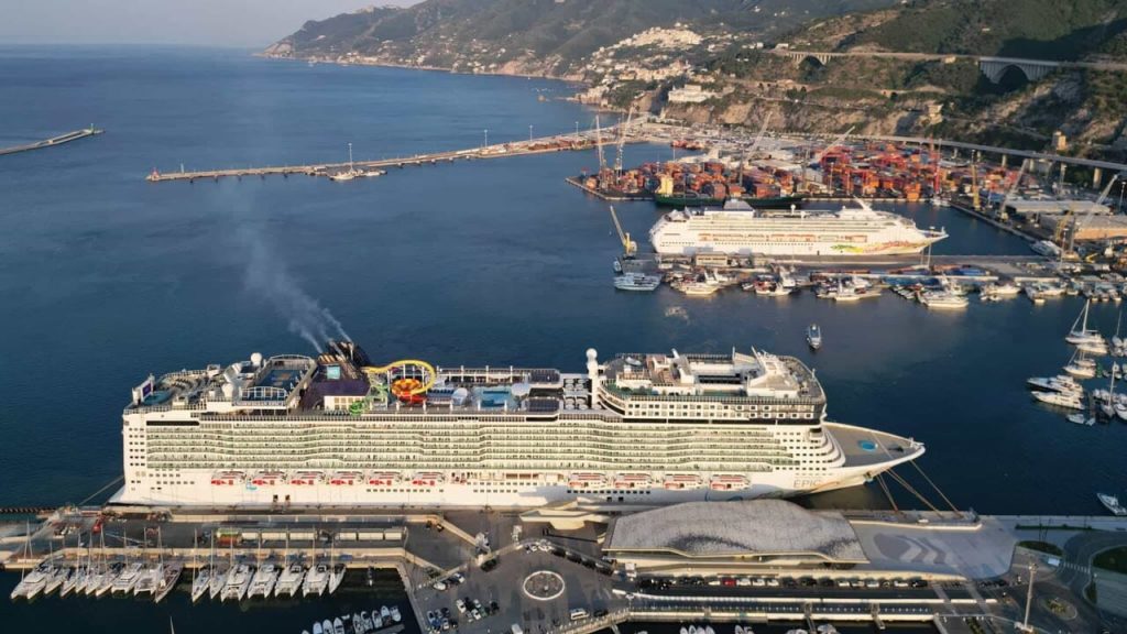 salerno navi Norwegian Cruise Line 29 ottobre