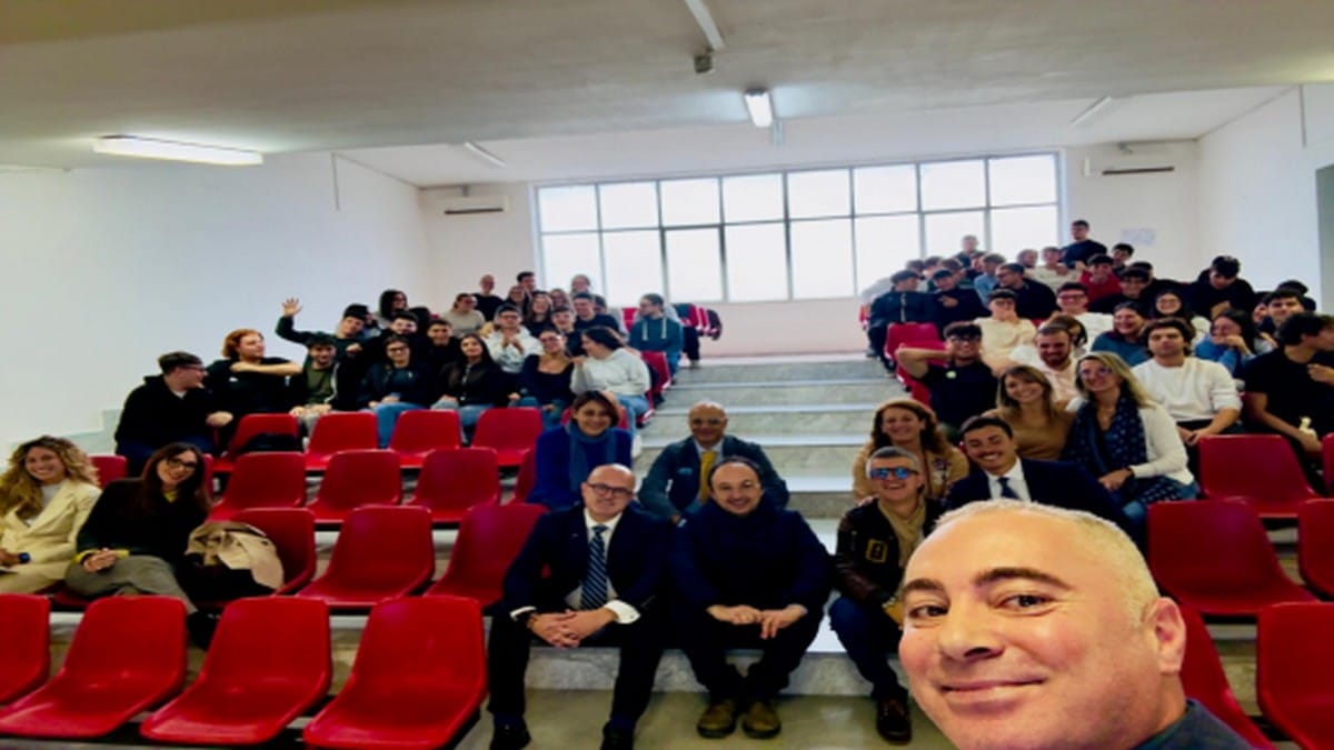 nocera inferiore talk liceo sensale intelligenza artificiale ludopatia