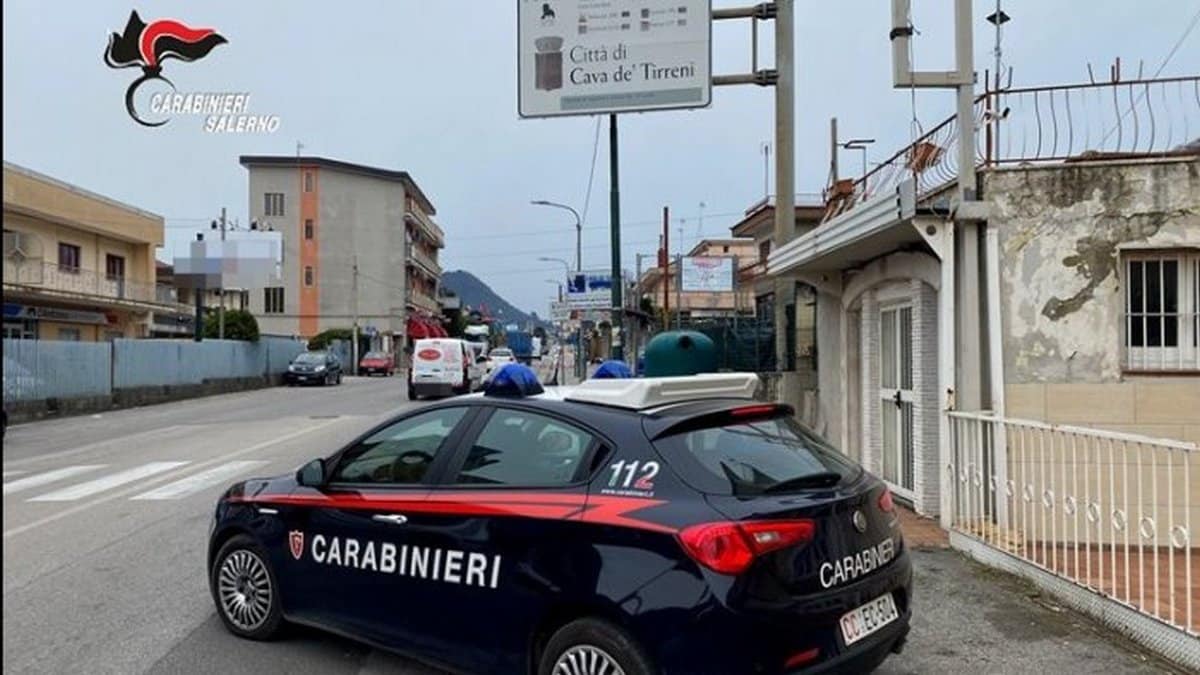 cava de tirreni arrestato evasione domiciliari tentata estorsione