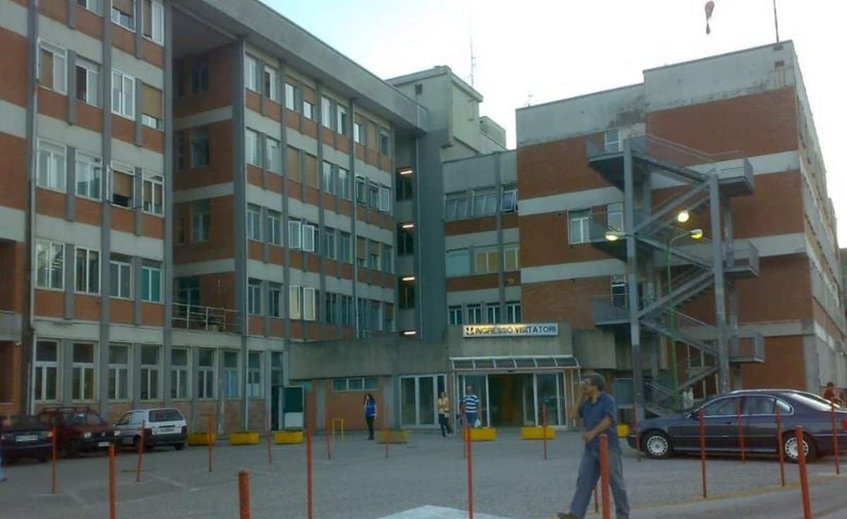 sicignano degli alburni uomo salvato pancreatite oliveto citra
