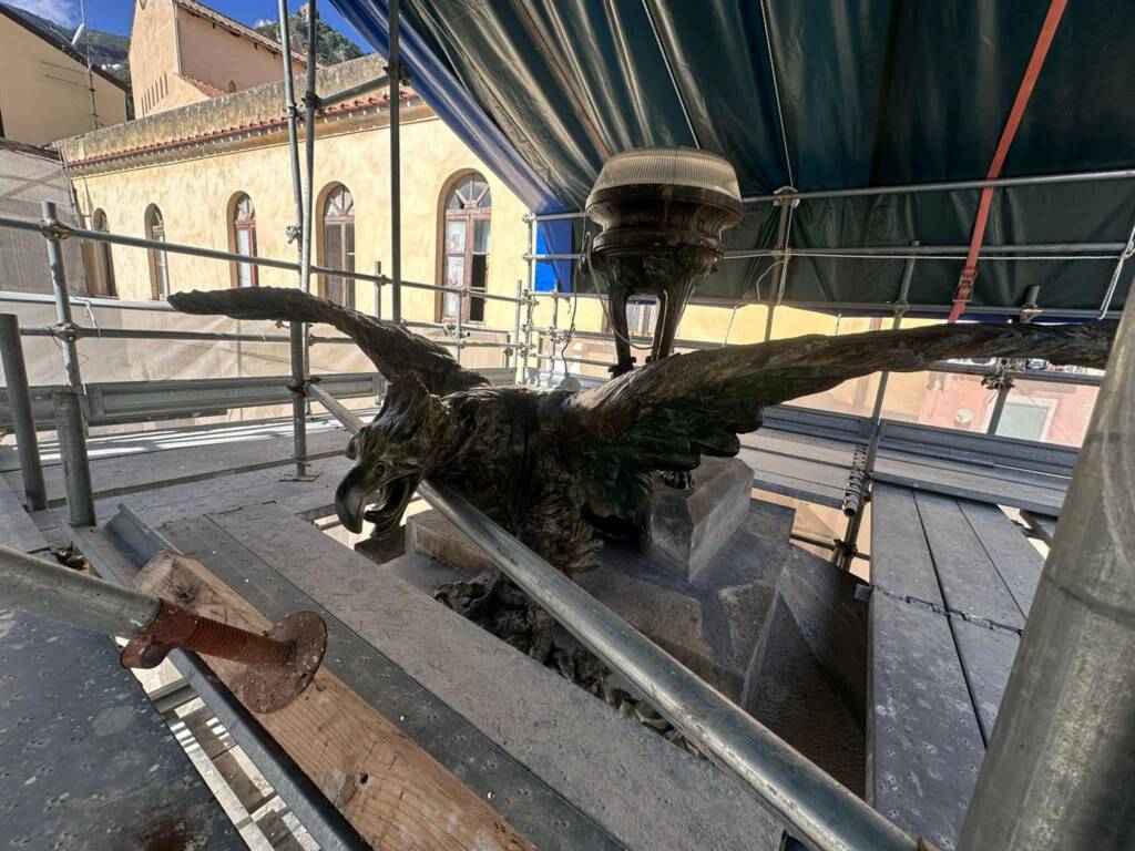 amalfi restaurato monumento caduti